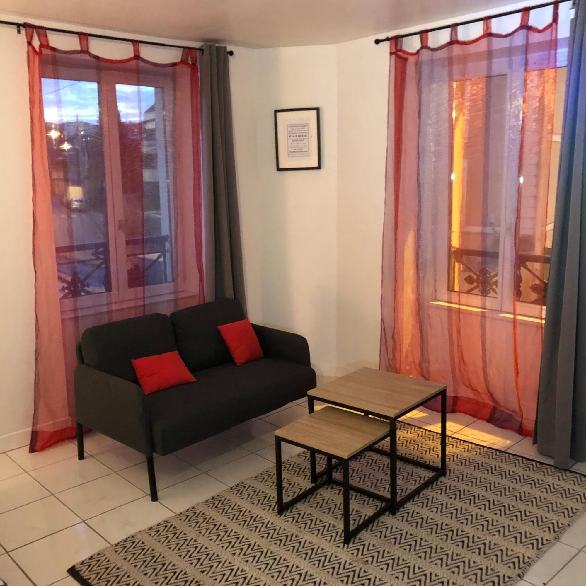 T2 Cosy Corbeil Gare Apartment Ngoại thất bức ảnh